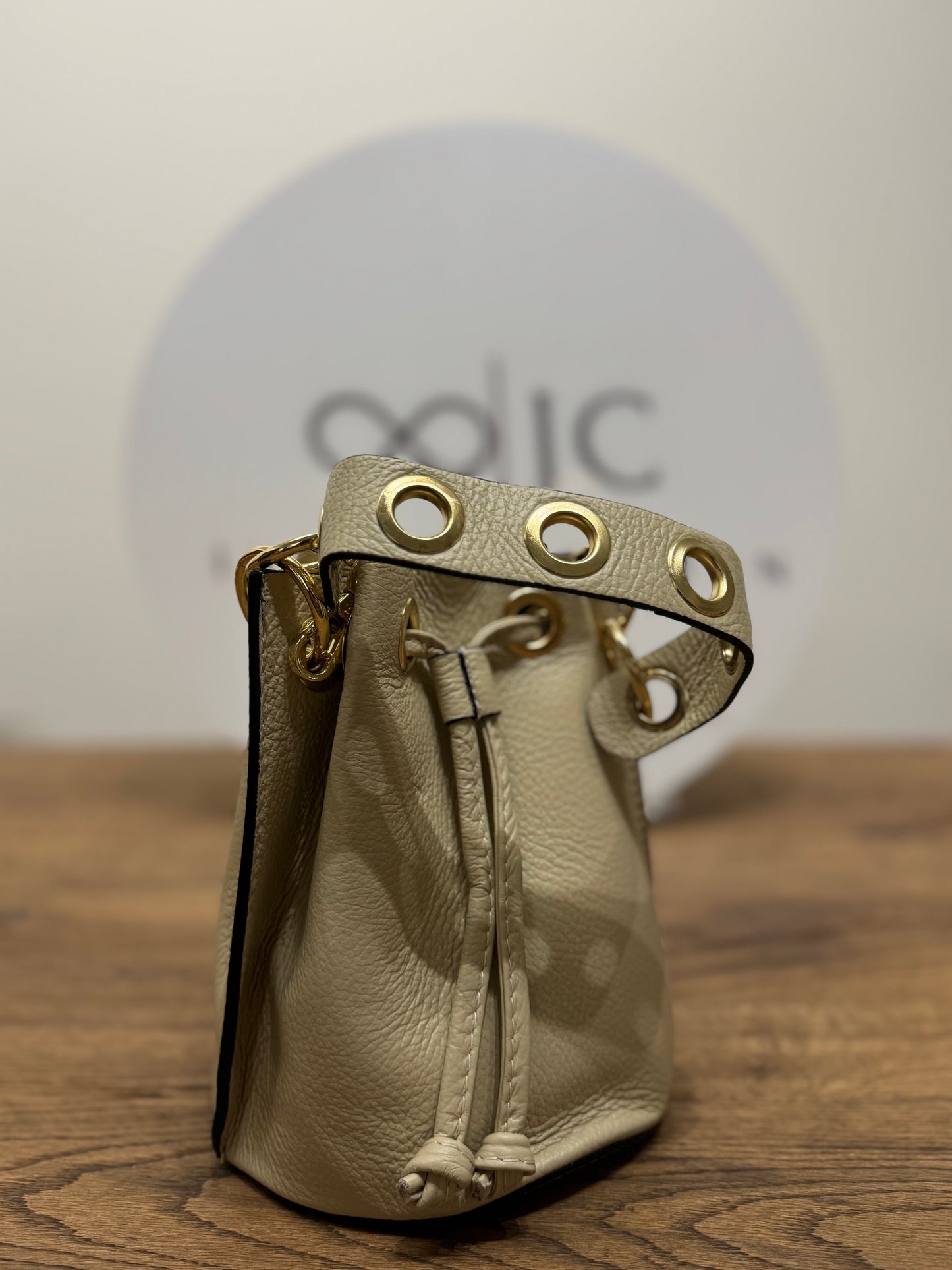Bucket Bag