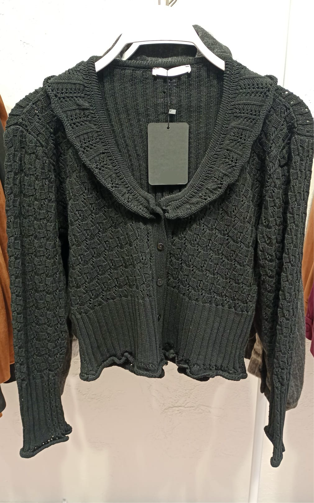 Ζακέτα κεντητή μαύρη Blancera