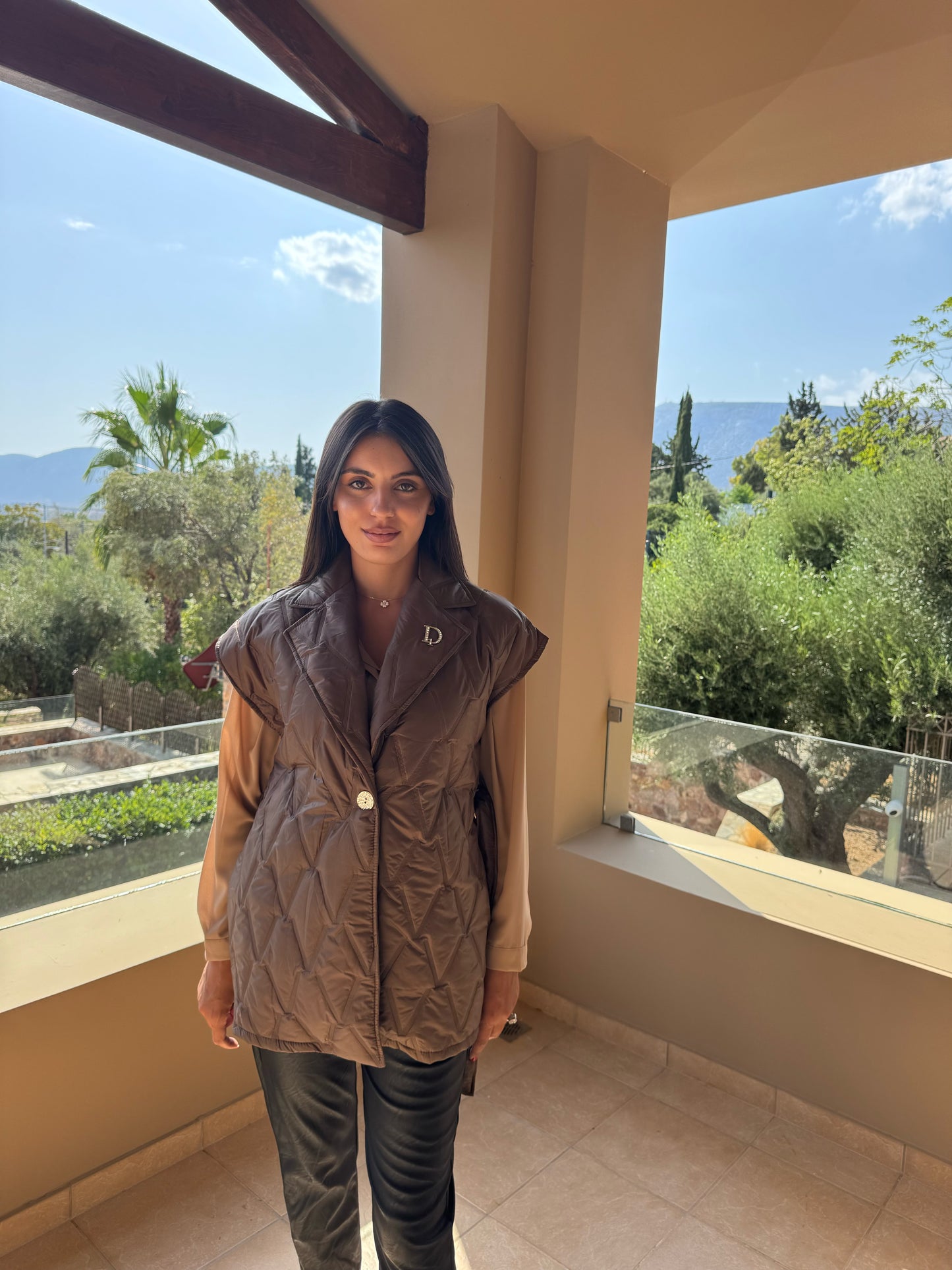 Γιλέκο Καπιτονέ με Ζώνη – “Quilted Elegance Vest’’